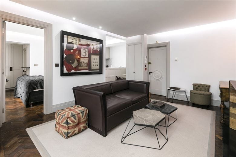 1 bedroom flat, North Audley Street, London W1K - Available