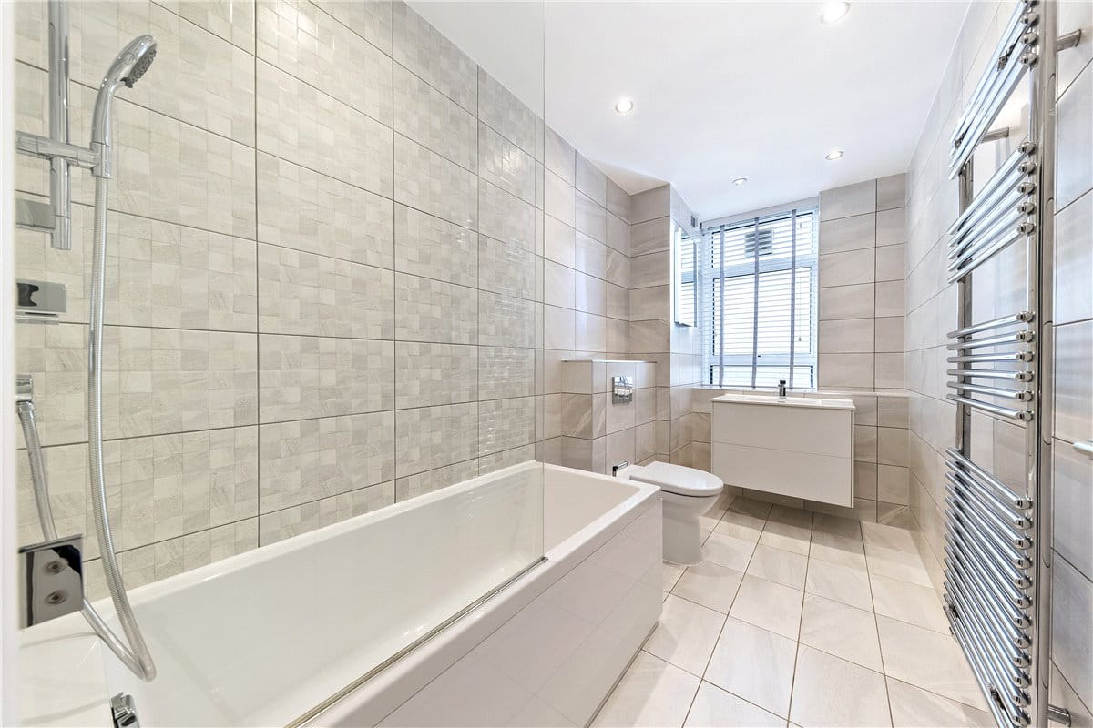 1 bedroom , Richmond Court, 200 Sloane Street SW1X - Available