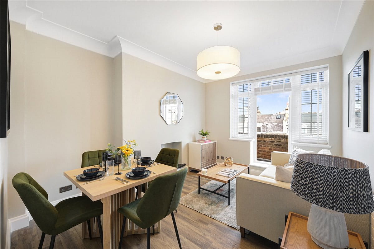 2 bedroom flat, Stafford Court, Kensington High Street W8 - Available