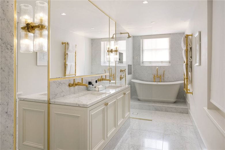 8 bedroom house, Mount Street, Mayfair W1K - Available