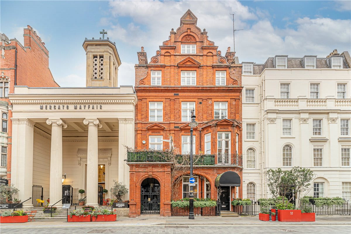 House to rent in London, North Audley Street, W1K Mayfair MLE220054