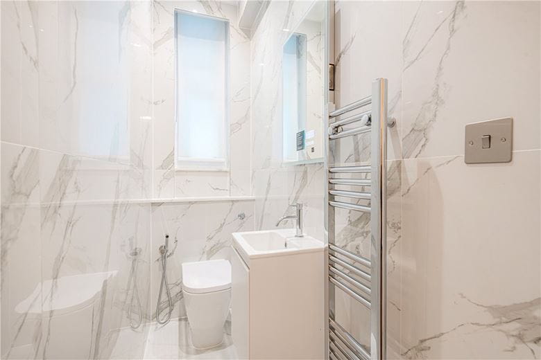 4 bedroom flat, Duke Street, Mayfair W1K - Available