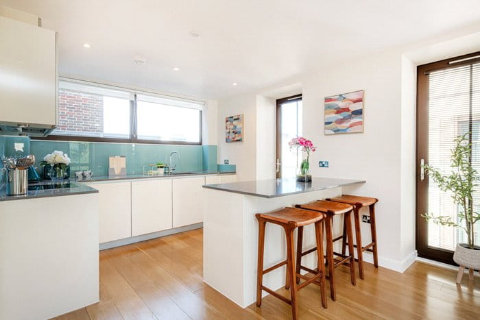 2 bedroom flat, Marsham Street, Westminster SW1P - Available