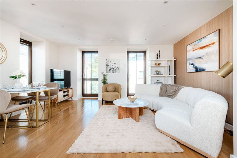 2 bedroom flat, Marsham Street, Westminster SW1P - Available