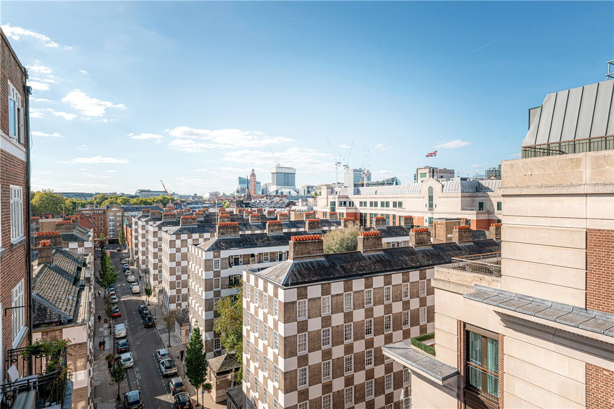 2 bedroom flat, Marsham Street, Westminster SW1P - Available