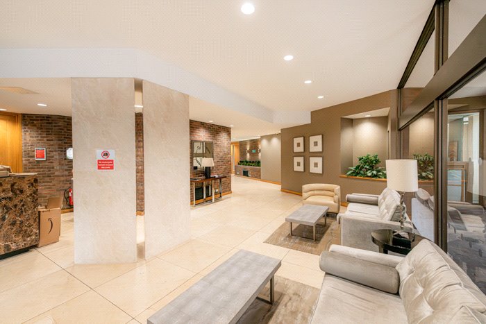 2 bedroom flat, Ebury Street, Belgravia SW1W - Available