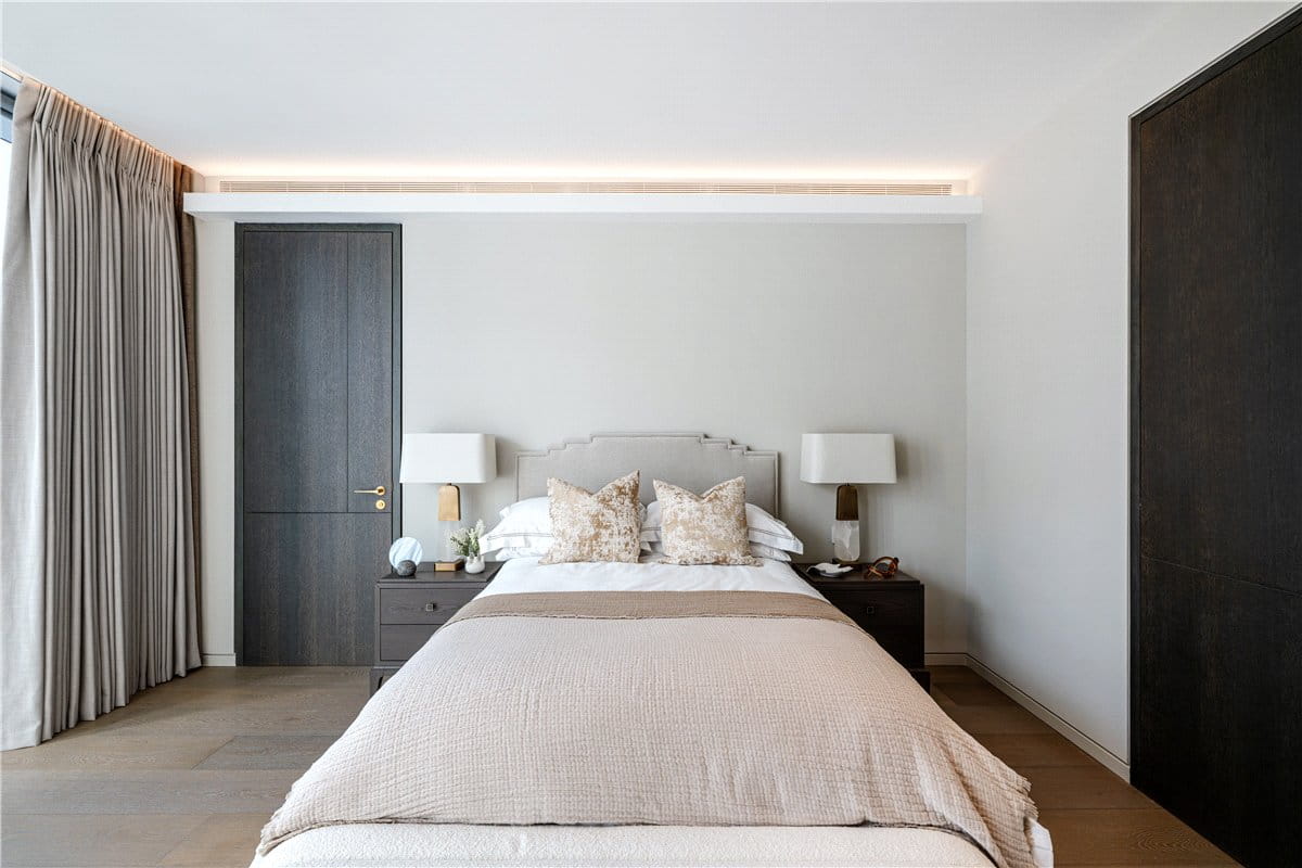 5 bedroom flat, Casson Square, London SE1 - Available