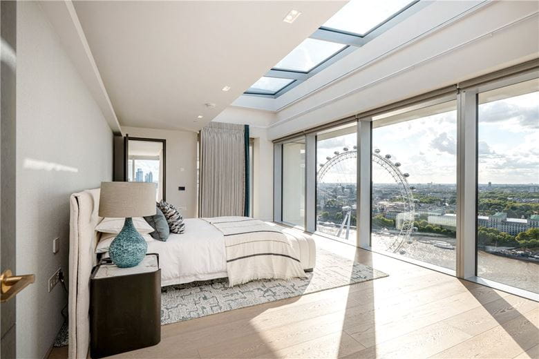 5 bedroom flat, Casson Square, London SE1 - Available