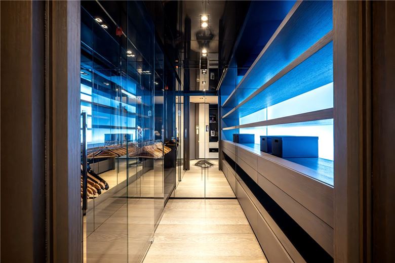 4 bedroom flat, North Row, Mayfair W1K - Available