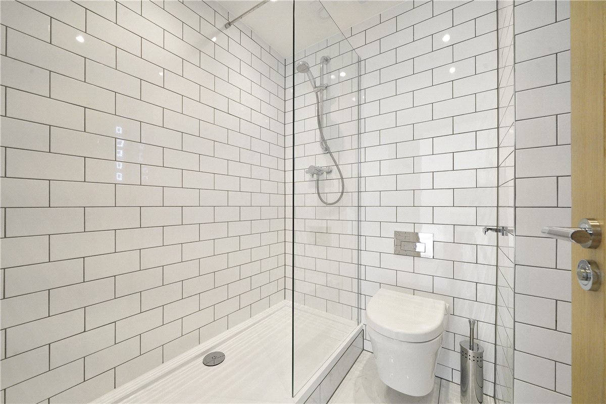 3 bedroom flat, William Mews, London SW1X - Available