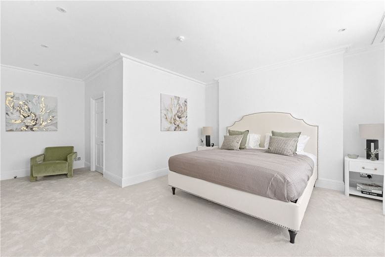 2 bedroom maisonette, Gloucester Place, Marylebone W1U - Let Agreed