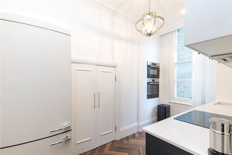 3 bedroom flat, Montagu Mansions, Marylebone W1U - Let Agreed