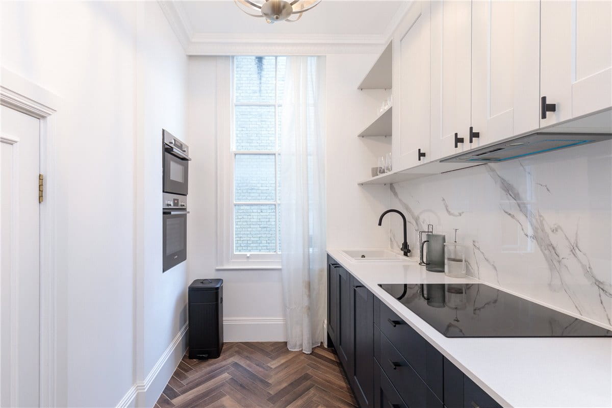 3 bedroom flat, Montagu Mansions, Marylebone W1U - Let Agreed