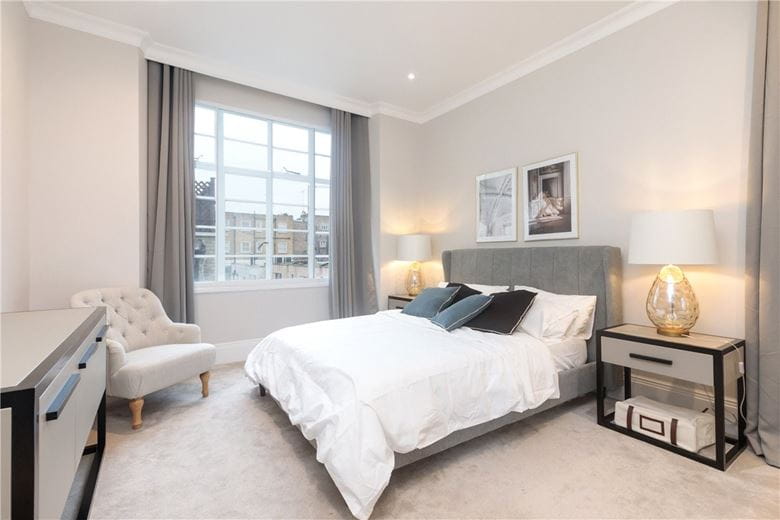 3 bedroom flat, Montagu Mansions, Marylebone W1U - Let Agreed