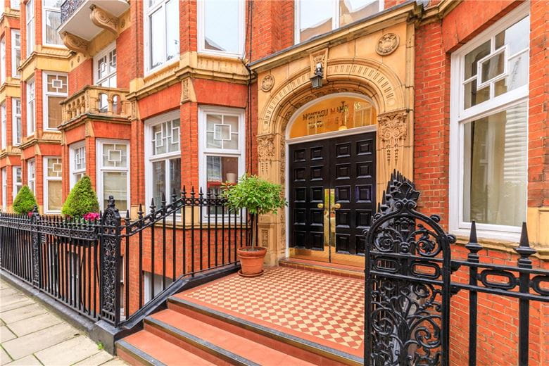 3 bedroom flat, Montagu Mansions, Marylebone W1U - Let Agreed