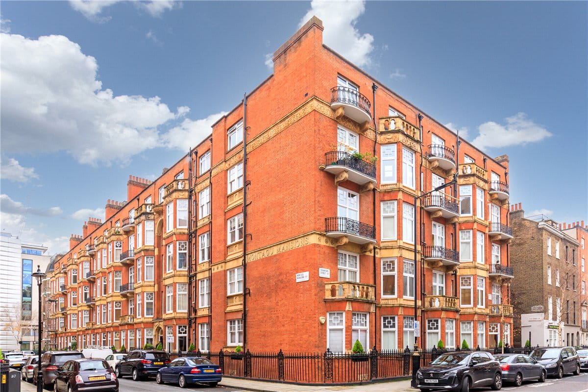 3 bedroom flat, Montagu Mansions, Marylebone W1U - Let Agreed