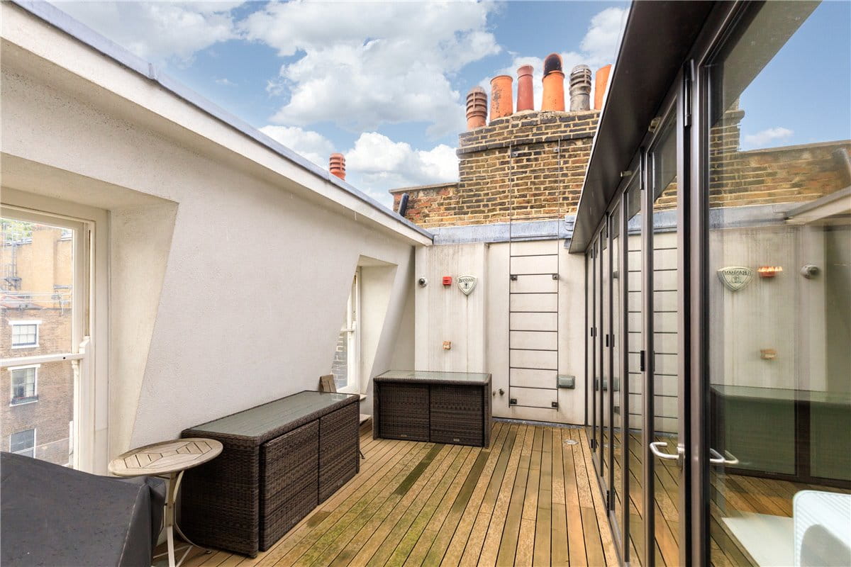 5 bedroom house, Montagu Square, London W1H - Available