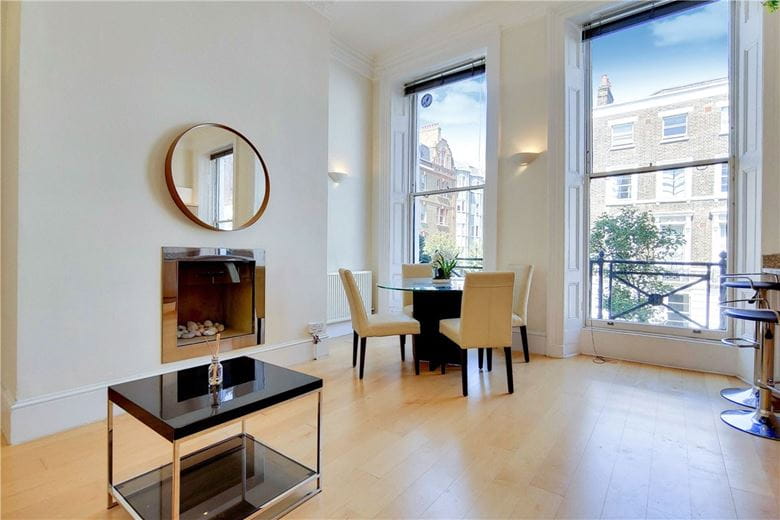 2 bedroom flat, Weymouth Street, Marylebone W1G - Let Agreed