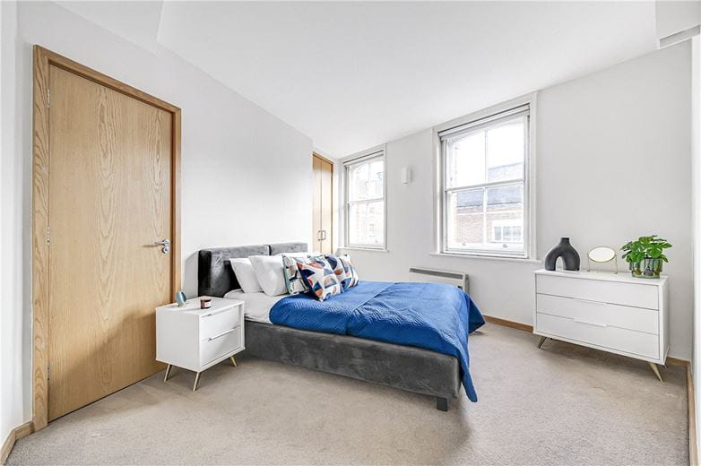 2 bedroom flat, Marylebone High Street, London W1U - Available