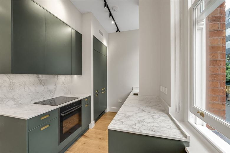 2 bedroom flat, Wigmore Street, Marylebone W1U - Let Agreed