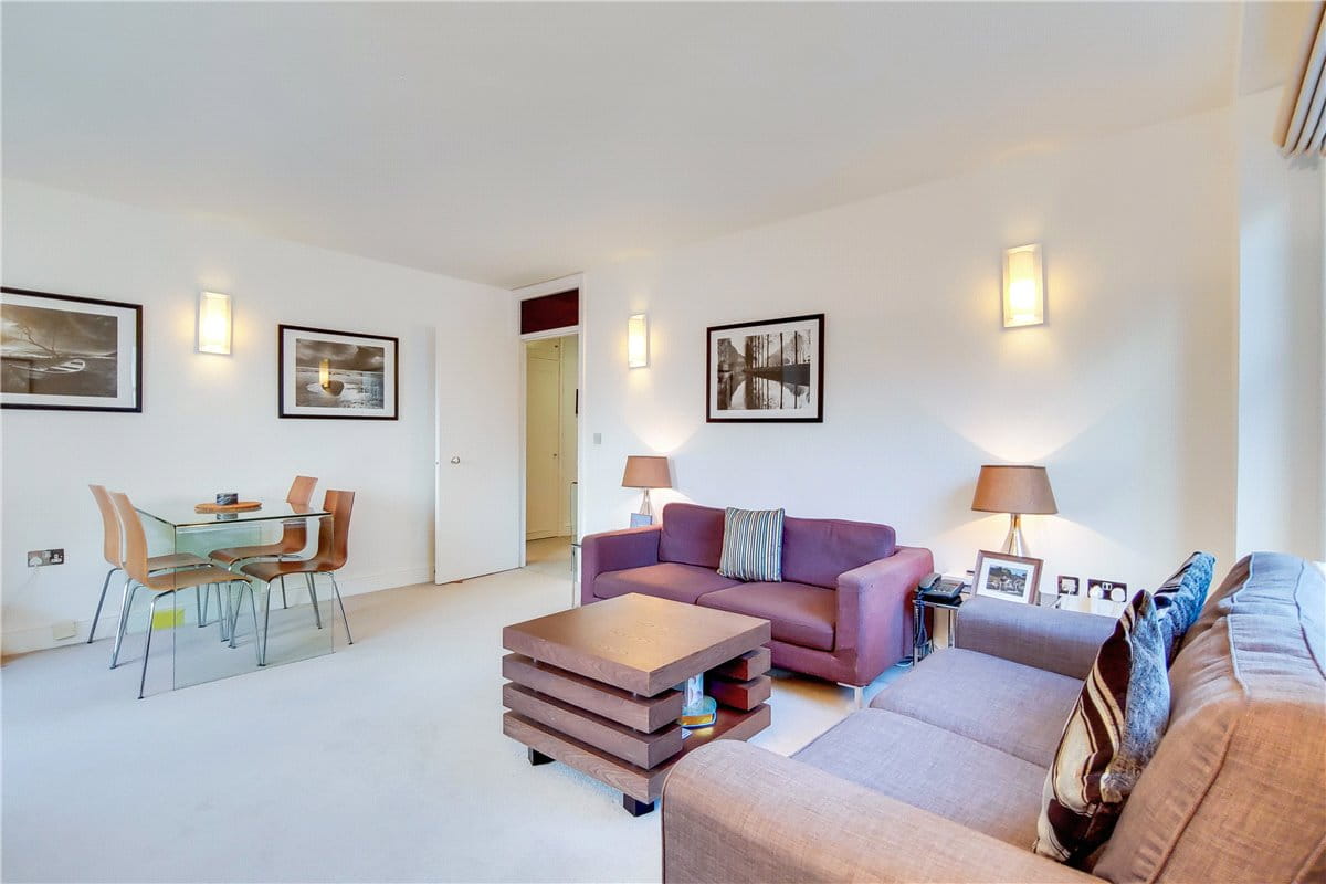 3 bedroom flat, Weymouth Street, Marylebone W1W - Available