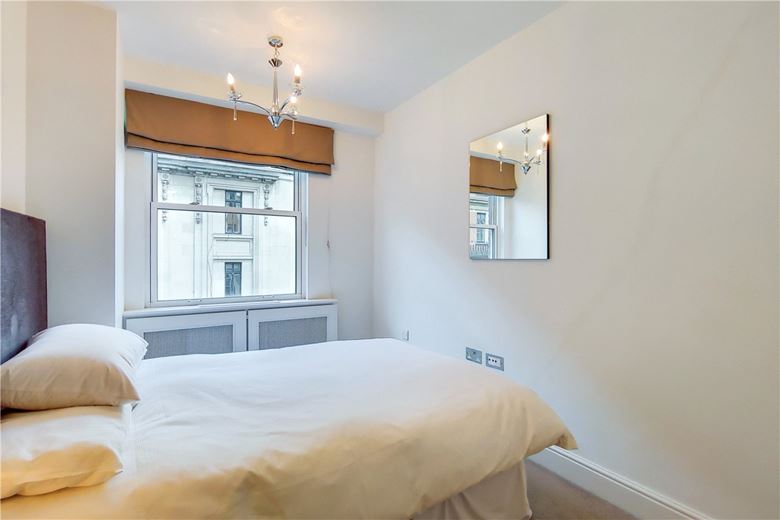 3 bedroom flat, Weymouth Street, Marylebone W1W - Available
