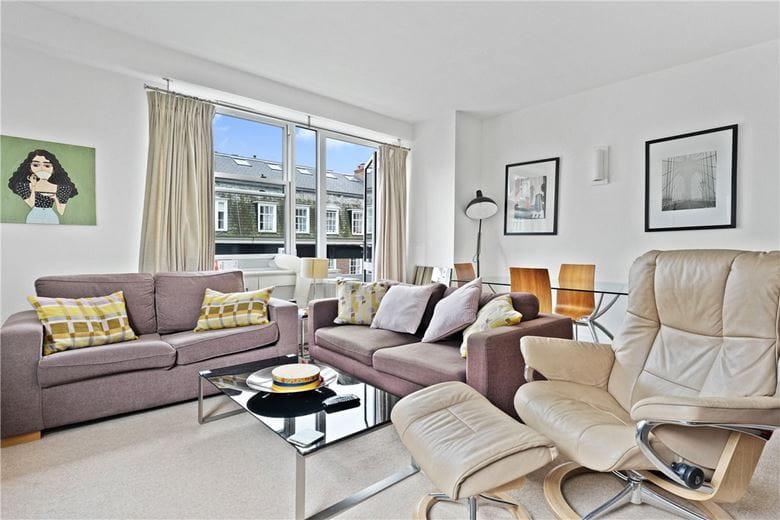 2 bedroom flat, Weymouth Street, Marylebone W1W - Available