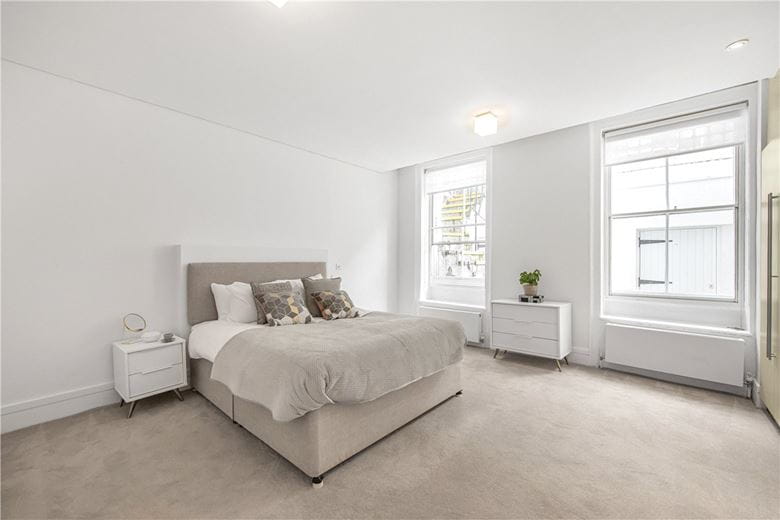 1 bedroom flat, Devonshire Place, Marylebone W1G - Available
