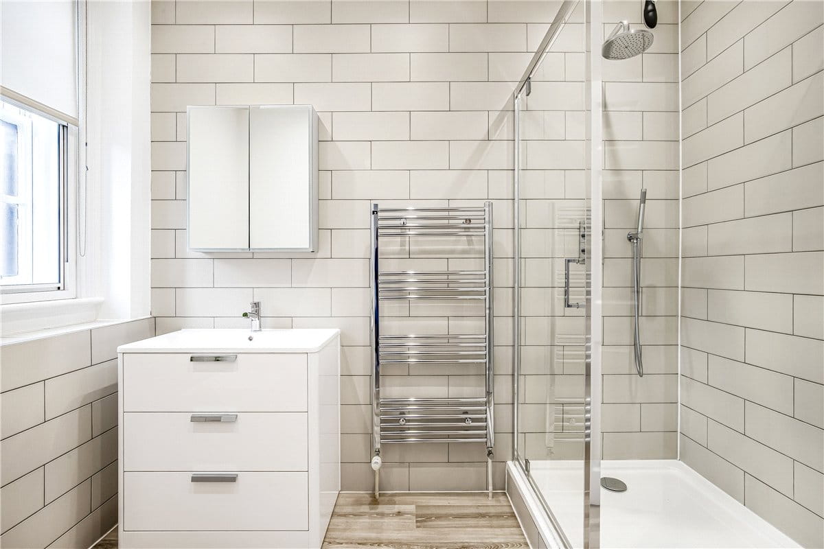 2 bedroom flat, Queen Anne Street, Marylebone W1G - Available