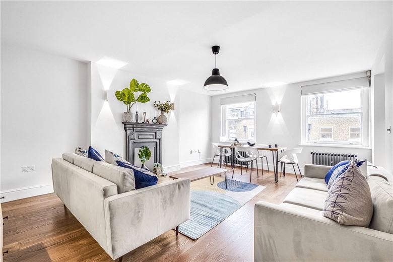 2 bedroom flat, Upper Wimpole Street, London W1G - Available