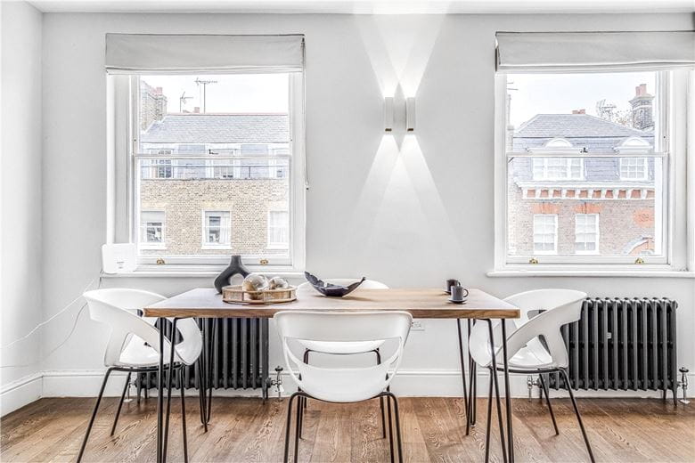 2 bedroom flat, Upper Wimpole Street, London W1G - Available