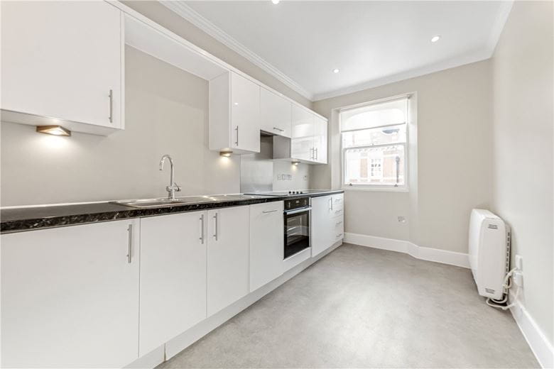 3 bedroom maisonette, Bentinck Street, Marylebone W1U - Available