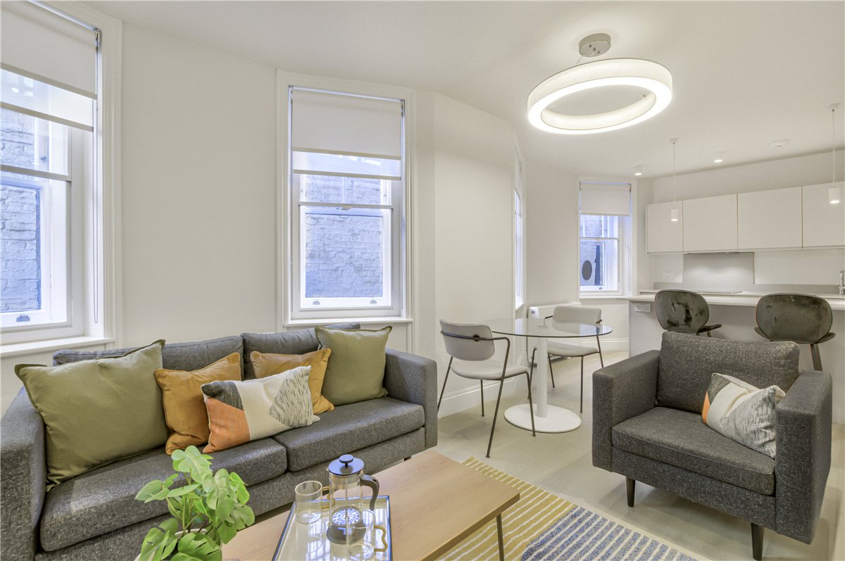 2 bedroom flat, Welbeck Street, Marylebone W1G - Available