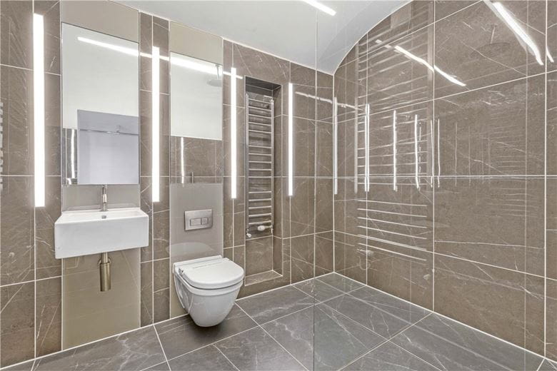 4 bedroom flat, Devonshire Place, Marylebone W1G - Available