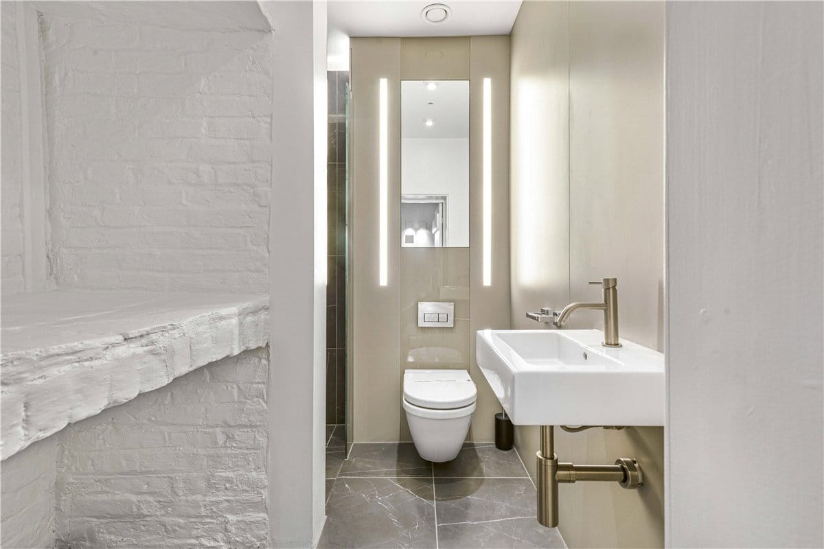 4 bedroom flat, Devonshire Place, Marylebone W1G - Available