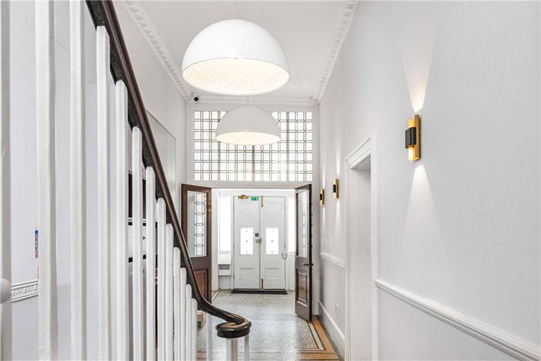 4 bedroom flat, Devonshire Place, Marylebone W1G - Available