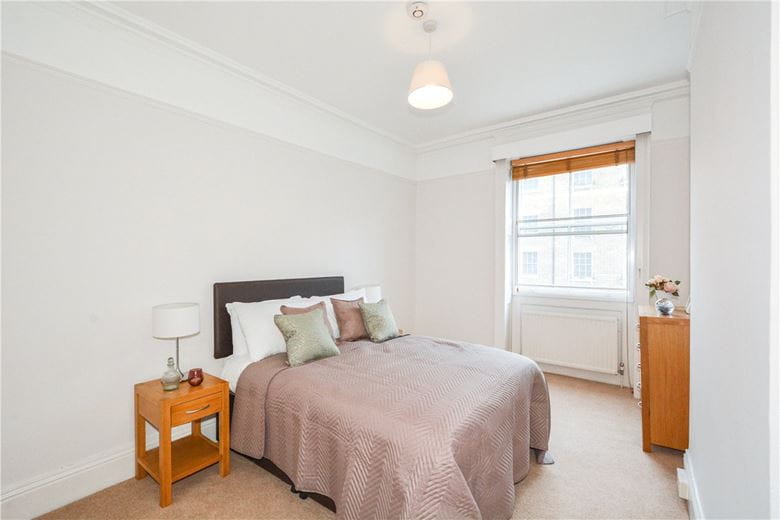 2 bedroom flat, Great Cumberland Place, Marylebone W1H