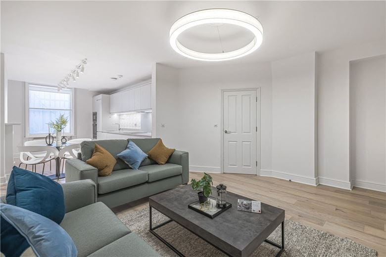 2 bedroom flat, Devonshire Street, Marylebone W1G - Available