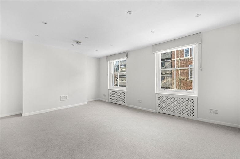  bedroom flat, Seymour Place, London W1H - Available