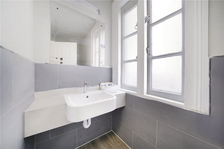  bedroom flat, Upper Berkeley Street, Marylebone W1H - Let Agreed