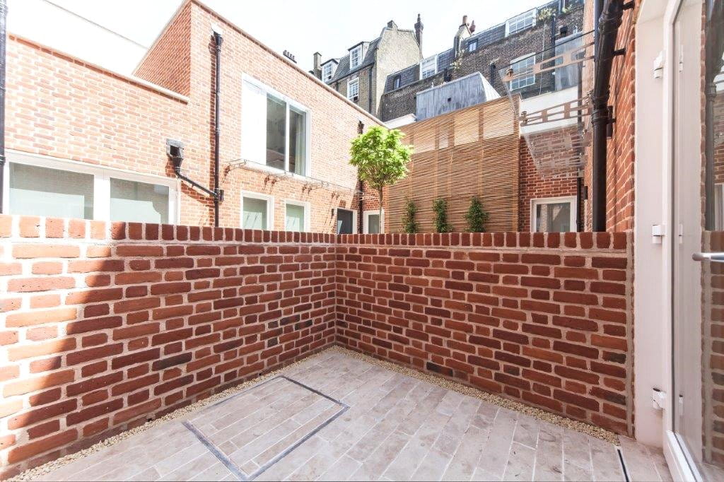1 bedroom flat, Castlereagh Street, Marylebone W1H - Let Agreed