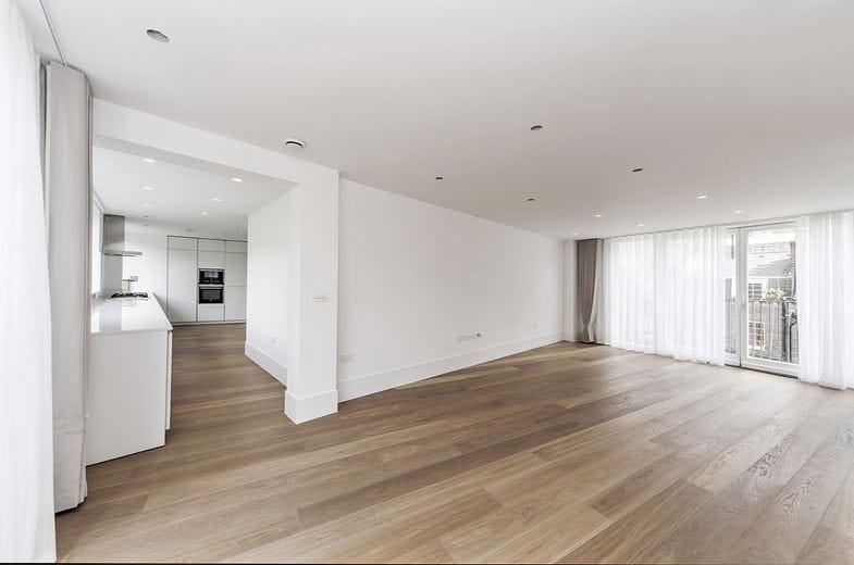 2 bedroom flat, Castlereagh Street, London W1H - Available