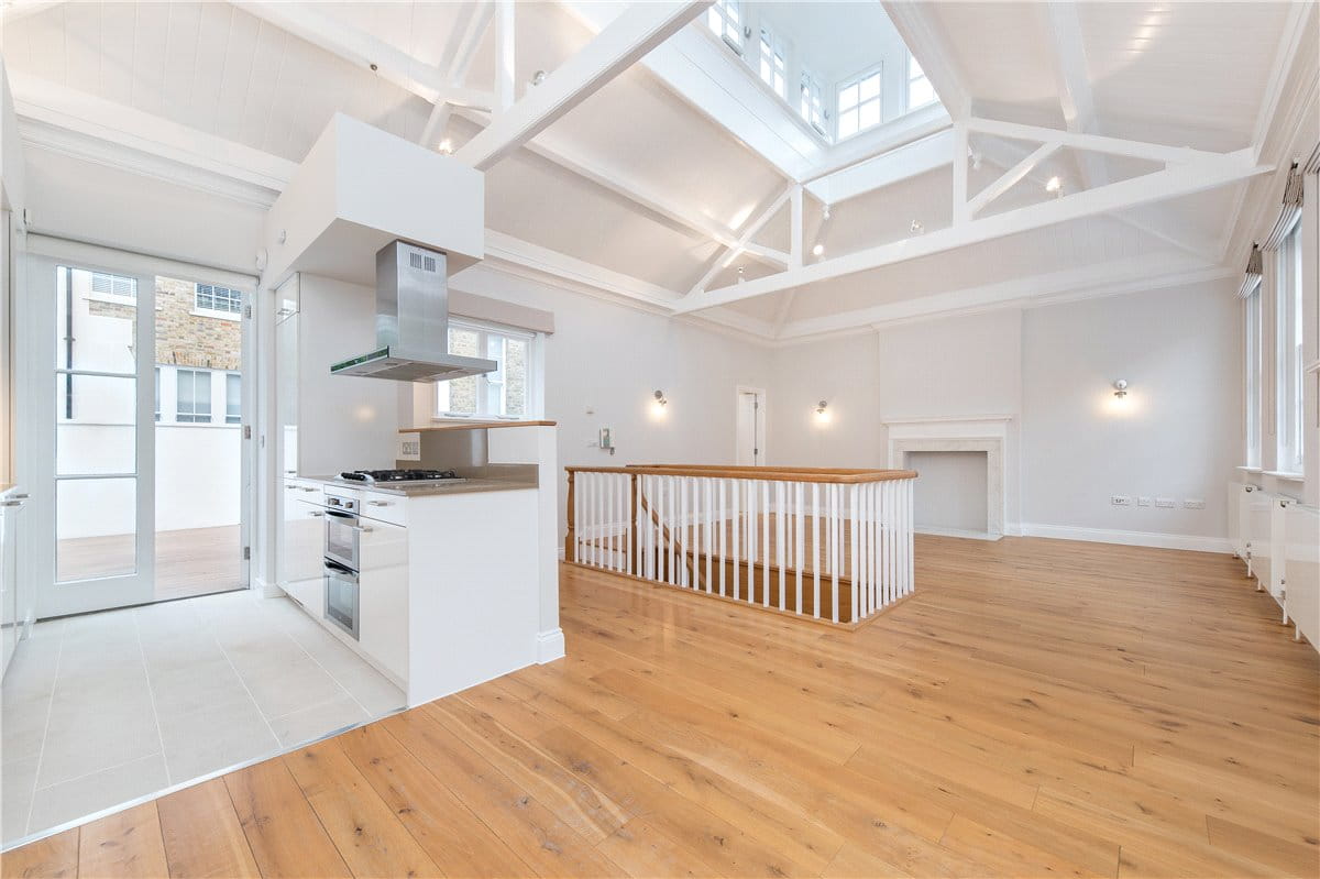 2 bedroom house, Bryanston Mews West, Marylebone W1H - Available