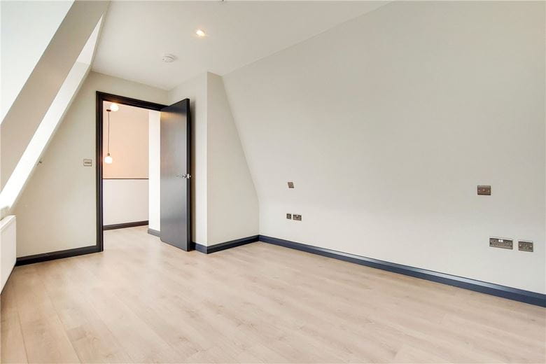 2 bedroom flat, Marylebone High Street, Marylebone W1U