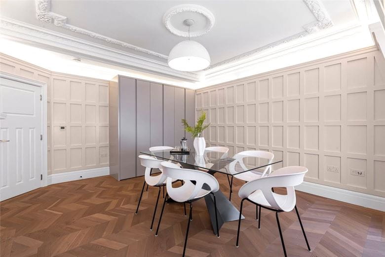 3 bedroom flat, Weymouth Street, Marylebone W1G - Available