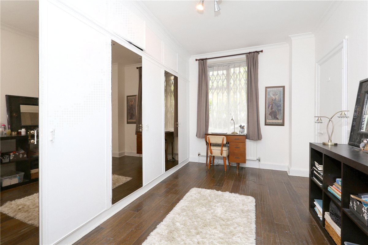 4 bedroom flat, Bryanston Square, Marylebone W1H - Available