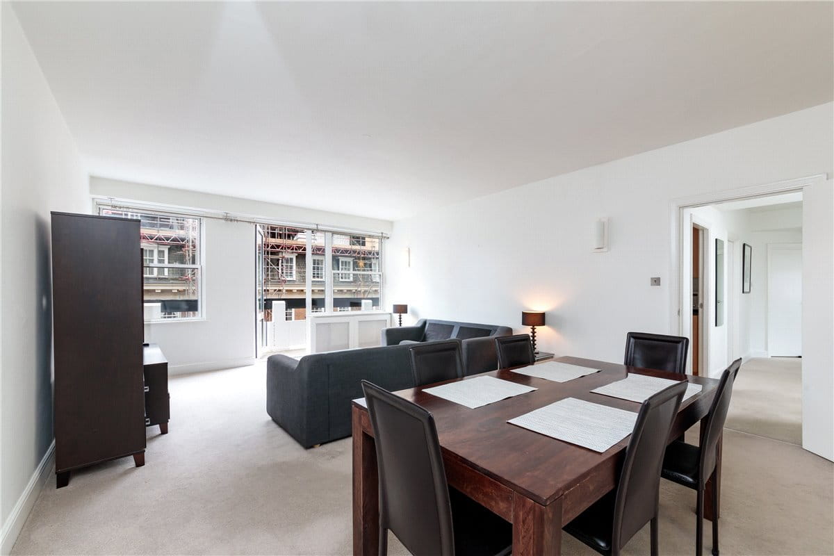 3 bedroom flat, Weymouth Street, Fitzrovia W1W - Available