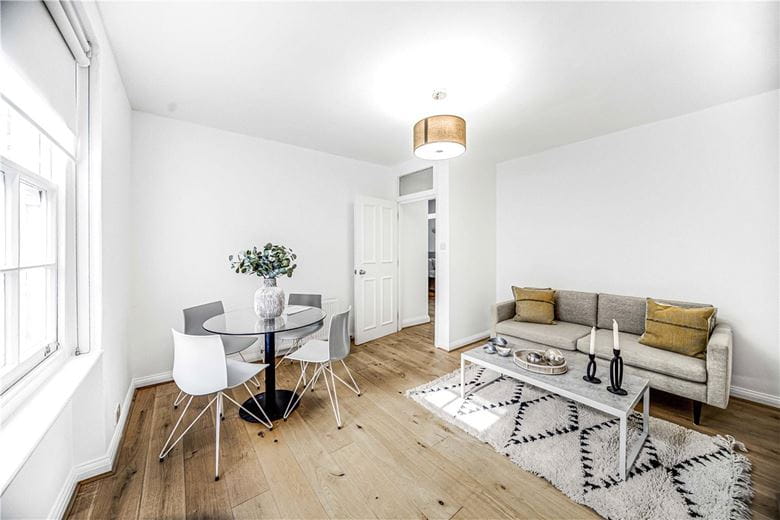 2 bedroom flat, Ossington Buildings, Marylebone W1U - Available