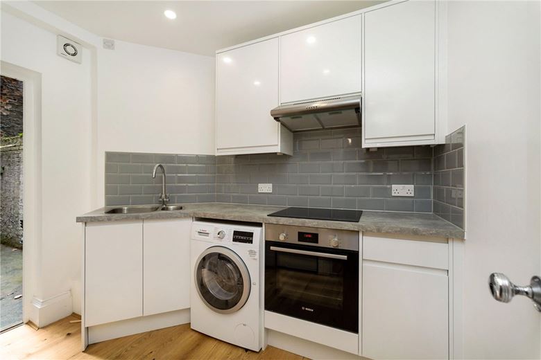 1 bedroom flat, Ossington Buildings, Marylebone W1U - Available