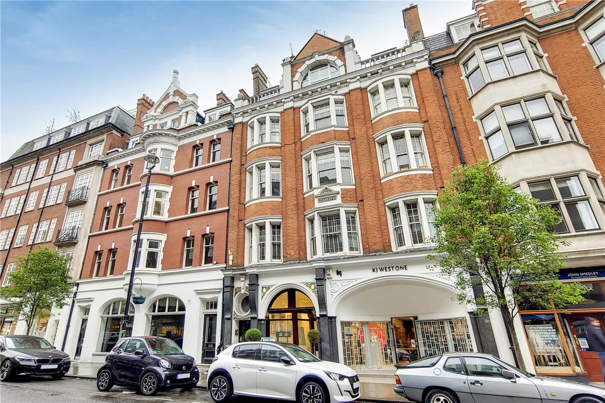 1 bedroom flat, New Cavendish Street, Marylebone W1G - Available